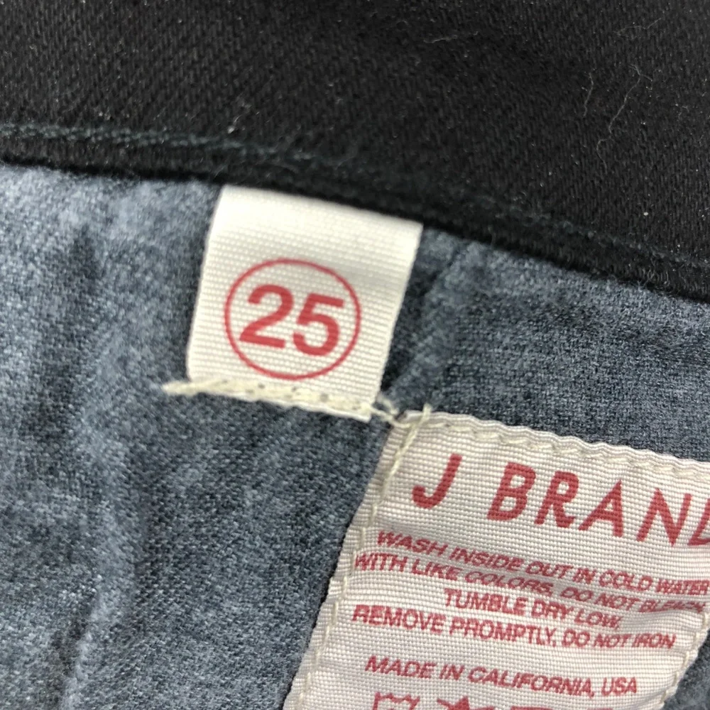 J Brand Pencil Leg Jean - Picture 9 of 9